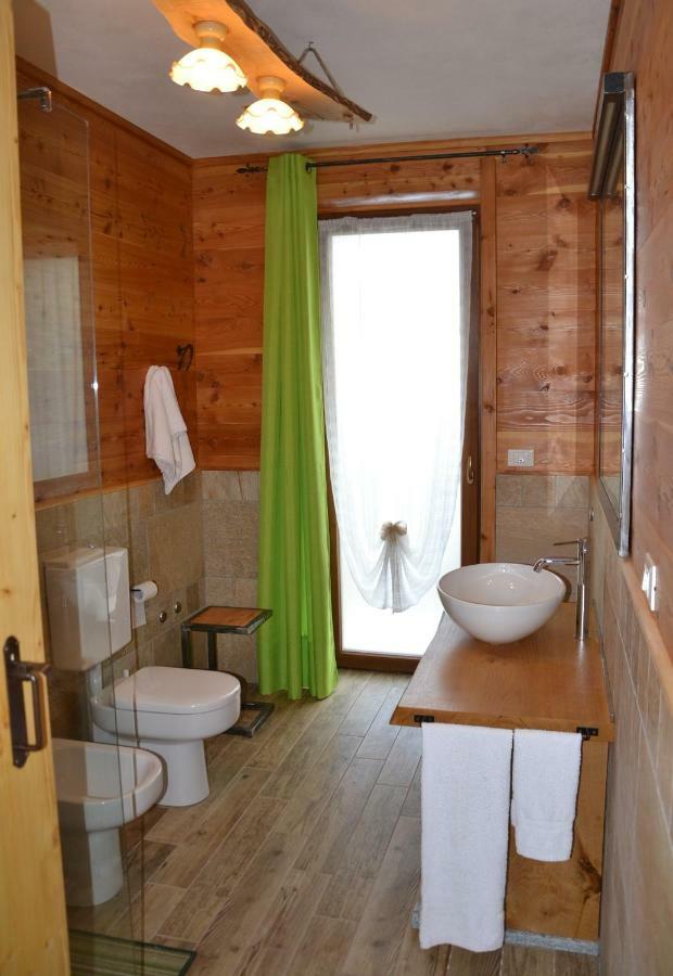 B&B L'Albero E Le Stelle Borgo San Dalmazzo Εξωτερικό φωτογραφία